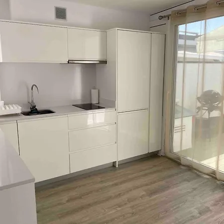 Villa Perfectly Located 4 Bed Family In Sunny *