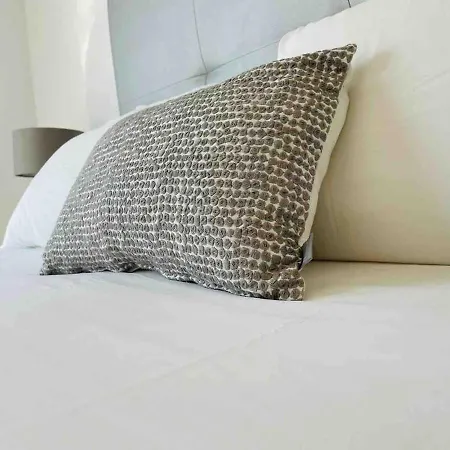 Perfectly Located 4 Bed Family In Sunny Villa Sitges