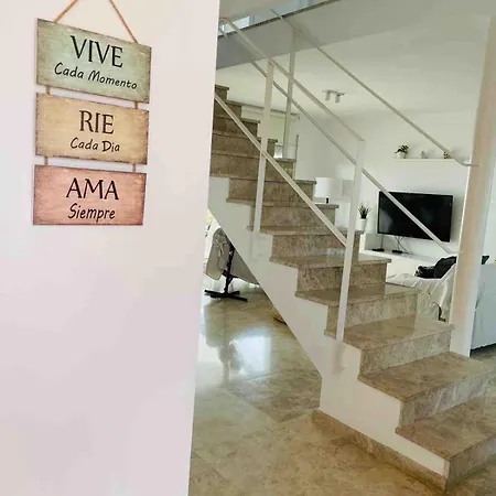 Villa Perfectly Located 4 Bed Family In Sunny *