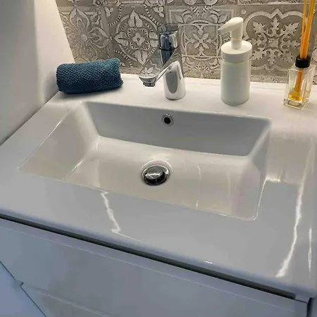 Villa Perfectly Located 4 Bed Family In Sunny Sitges