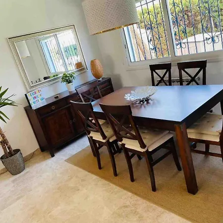 Perfectly Located 4 Bed Family In Sunny Sitges