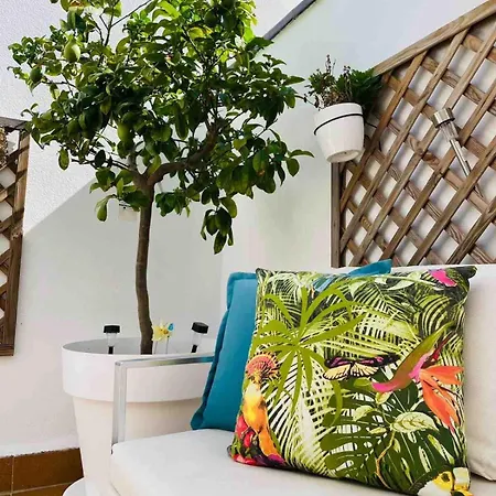 Willa Perfectly Located 4 Bed Family In Sunny Sitges